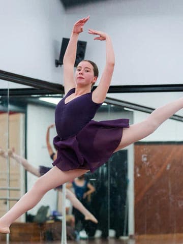 Actuaciones, cursos y talles de Danzade Estudio de Danza